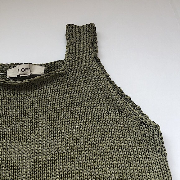 NWOT Damaged Loft Square Neck Sweater Knit Tank Top In Olive Green Size Small - Picture 3 of 13